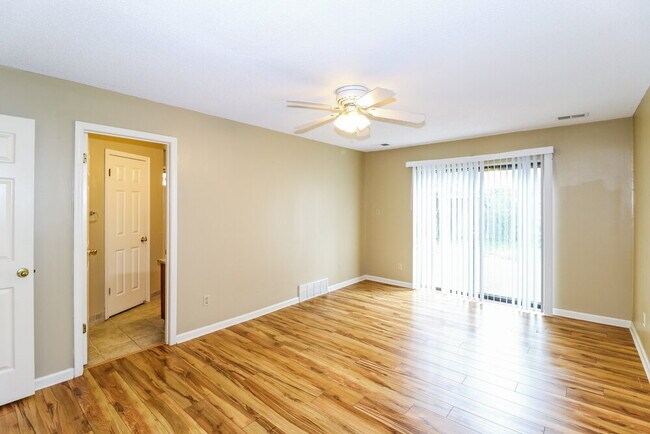 Foto del edificio - 1611 Oaken Bucket Dr