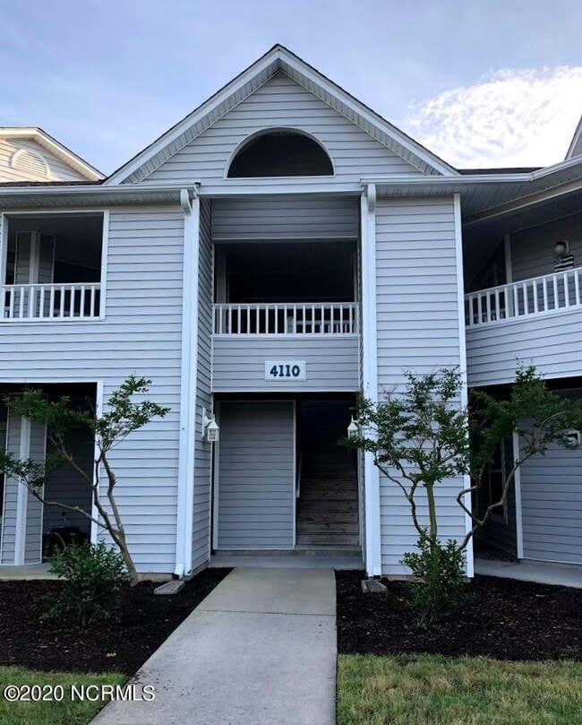 Building Photo - 4110 Breezewood Dr