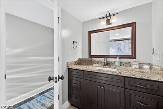 Building Photo - 1576 Beechwood Trail