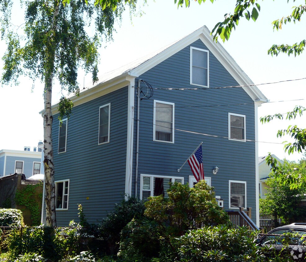 Building Photo - 22 Becket St