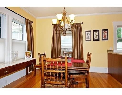 Building Photo - 133 Thorndike St