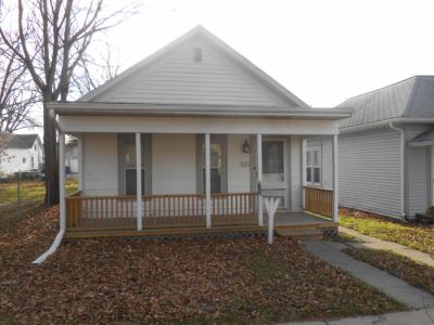Primary Photo - 1021 9th Ave SE