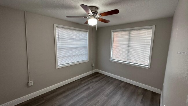 Building Photo - Available for move-in on September 5th.