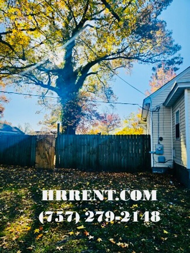 Building Photo - Adorable Renovated 4 Bedroom 1.5 Bathroom Single Family Home located in the Westhaven area of Por...