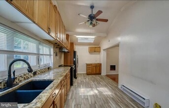 Building Photo - 8400 Alpaugh St