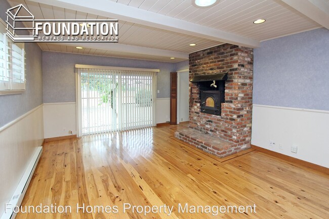 Foto del edificio - 3 br, 2.5 bath House - 49 Old Rancheria Road