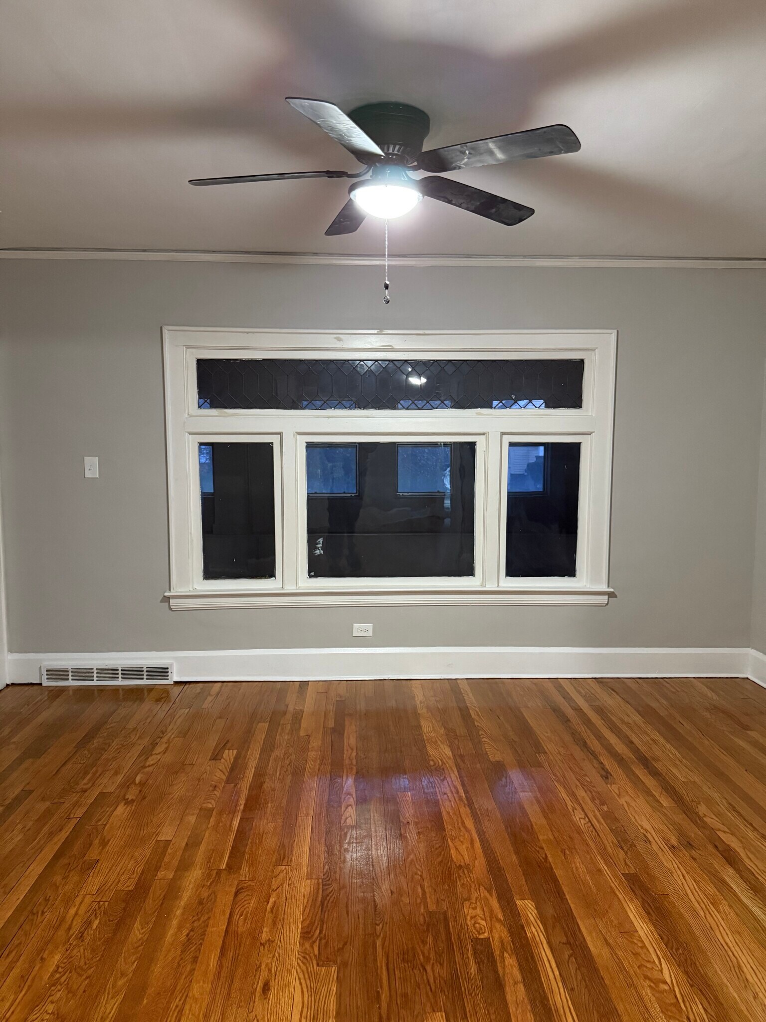 3616 E 106th St Cleveland, OH 44105 – photo 5