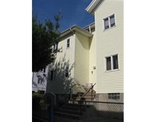 Building Photo - 278 Franklin St