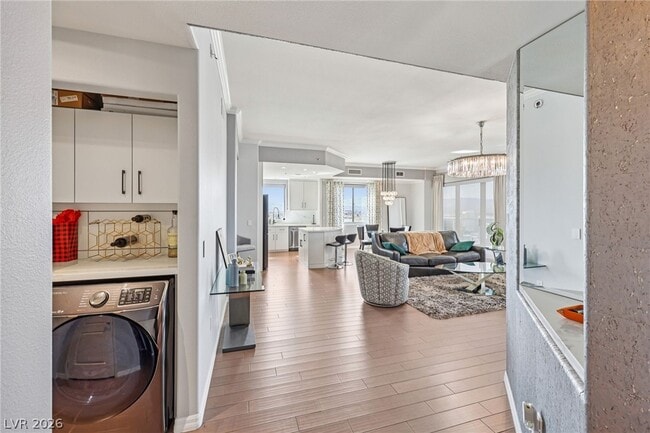 Building Photo - 8255 S Las Vegas Blvd