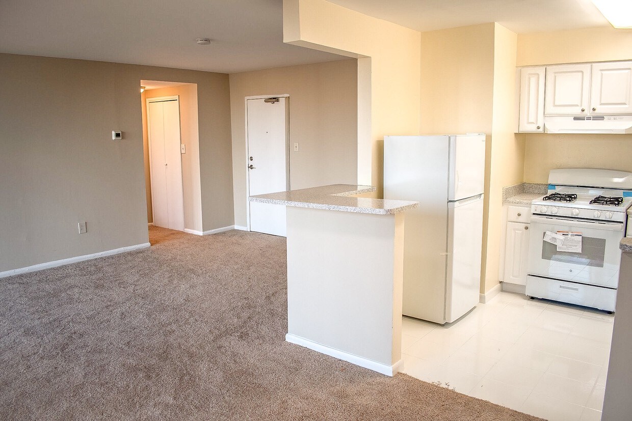 4 S VAN DORN St, ALEXANDRIA, VA 22304 Condo for Rent in ALEXANDRIA