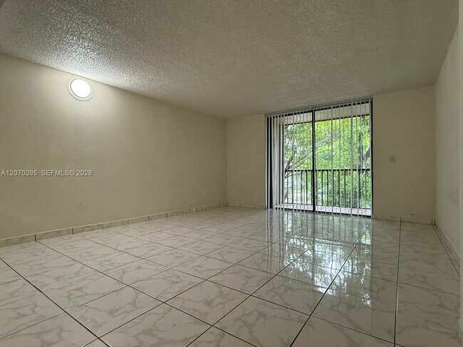 Foto del edificio - 8420 SW 133rd Avenue Rd