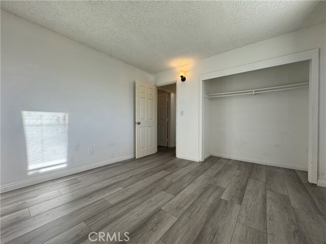 Foto del edificio - 13534 Ramona Blvd