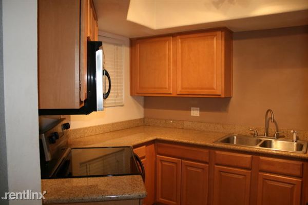 Building Photo - 985 N Granite Reef Rd