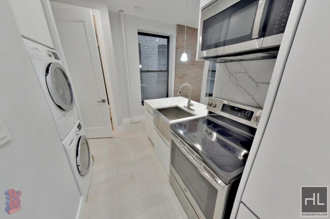 Foto del edificio - East 18th Street