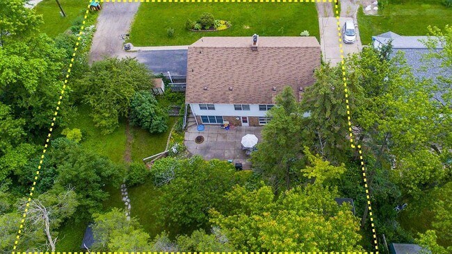 Foto del edificio - 5097 Wardcliff Dr. Unit A