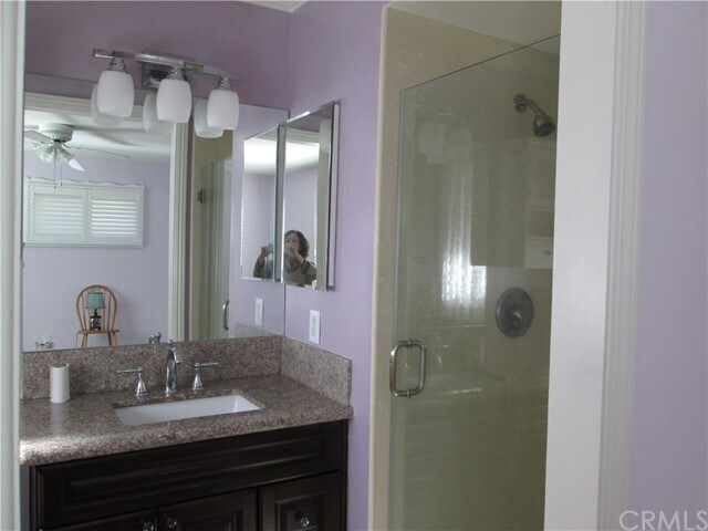 Foto del edificio - 4219 W Oak Ave