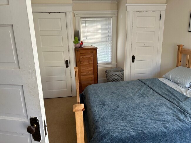 Foto del edificio - 18 Dayton Rd