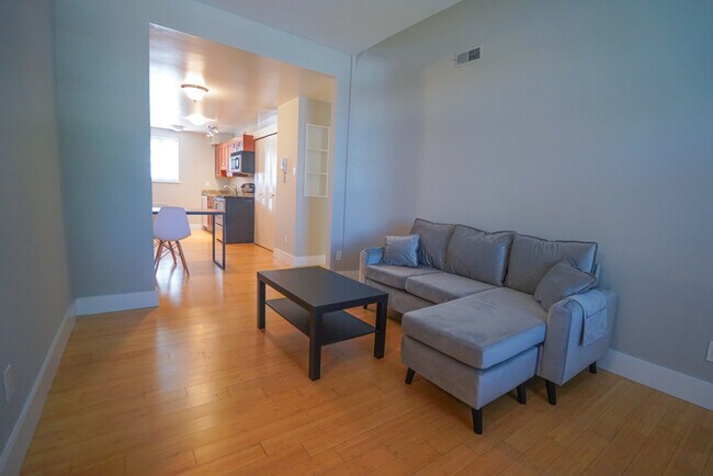 Foto del edificio - 609 Westgate Ave