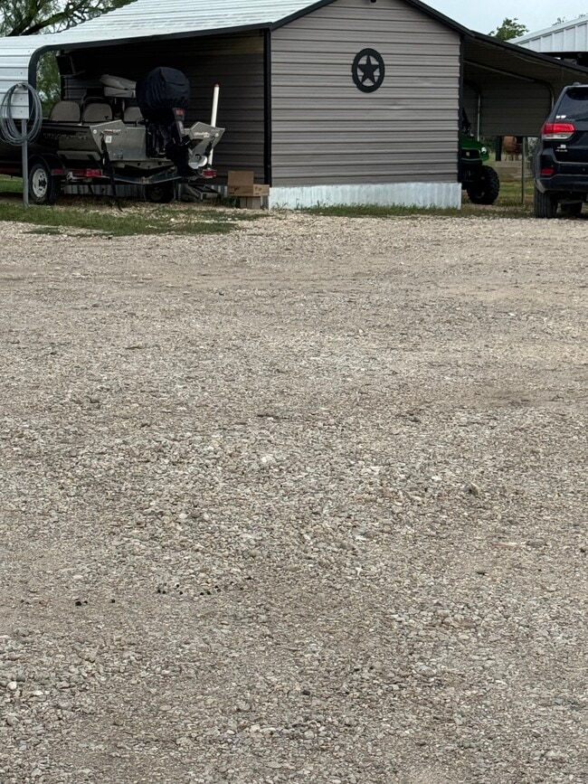 Building Photo - 450 Sun Prairie Trl