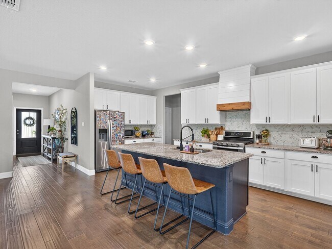 Building Photo - 480 Pebble Brook Ln