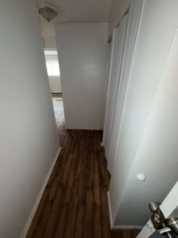 Foto del edificio - 14815 Euclid Ave