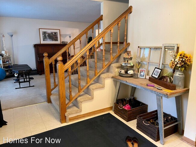 Foto del edificio - 4 br, 2.5 bath House - 1053 Kettle Creek Rd
