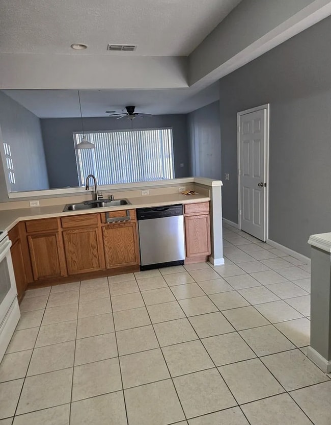 Foto del edificio - 3149 Stowe St