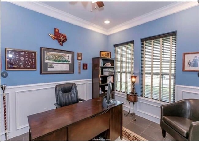 Foto del edificio - 2513 Hailes Ln