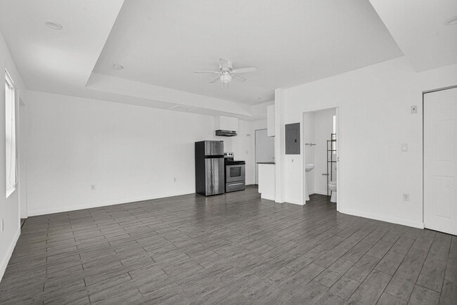 Building Photo - 529 NW 88th St