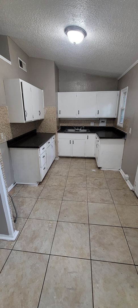 Foto del edificio - Cute 4 bedroom House