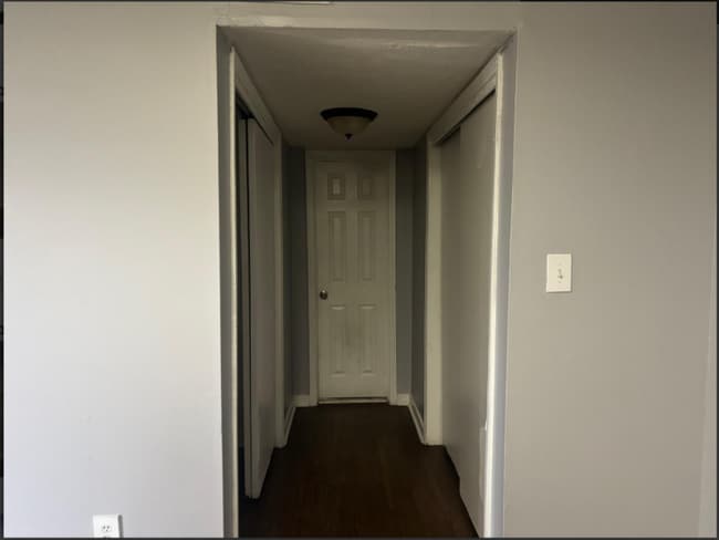 Building Photo - 225 W McDowell Rd