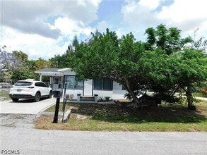 Building Photo - 287 Poe Ave