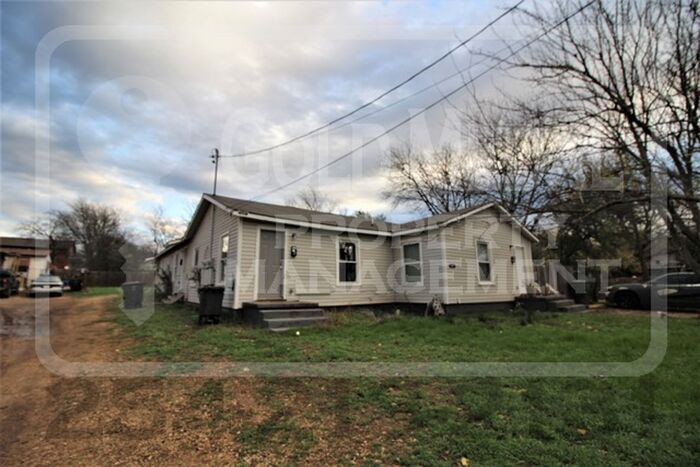 Foto principal - Cozy 1-Bedroom, 1-Bathroom Fourplex Near F...