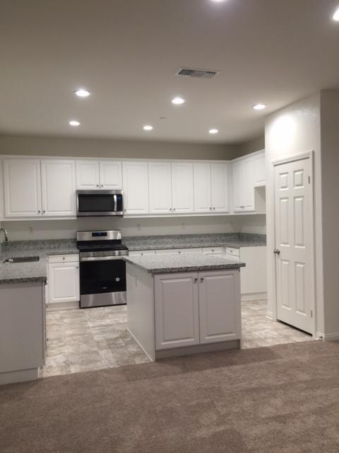 Foto del edificio - 3338 S Myrtle Dr