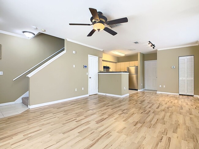 Building Photo - 2 Bedroom 2 Bathroom Townhome is Siena at ...