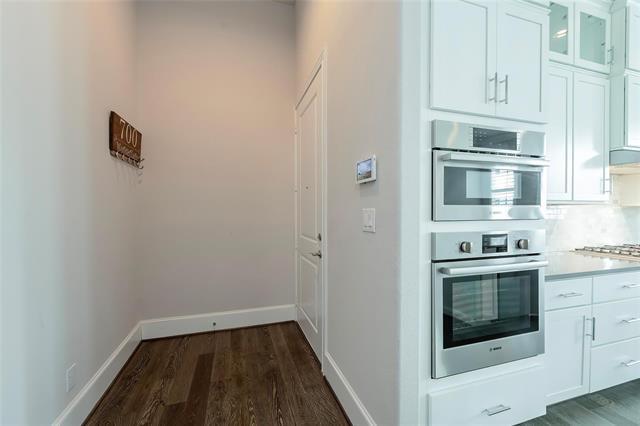 Foto del edificio - 700 Wooster Ln