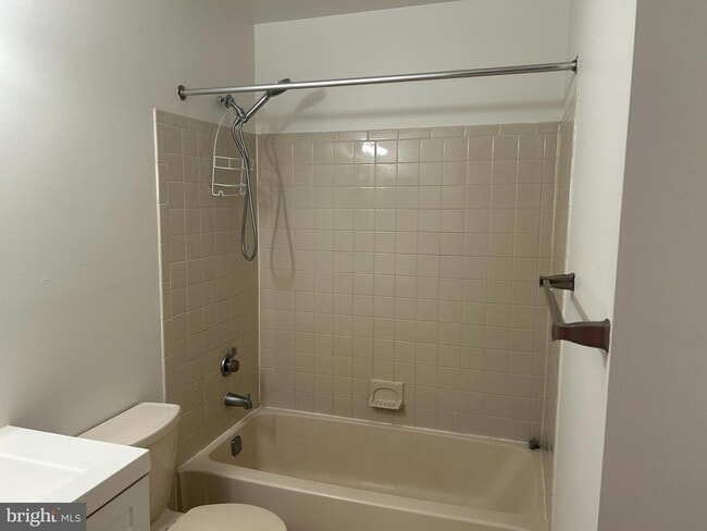 Building Photo - 5317 Ravens Crest Dr