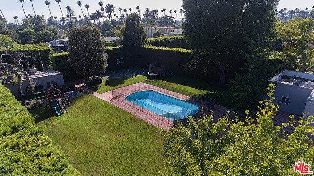 Primary Photo - 713 N Crescent Dr