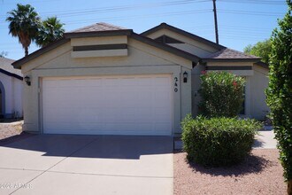 Building Photo - 240 S Laveen Dr