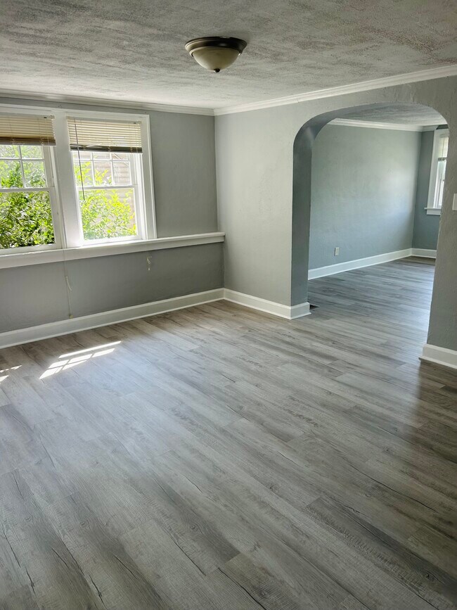 Foto del edificio - 3557 Evergreen Ave