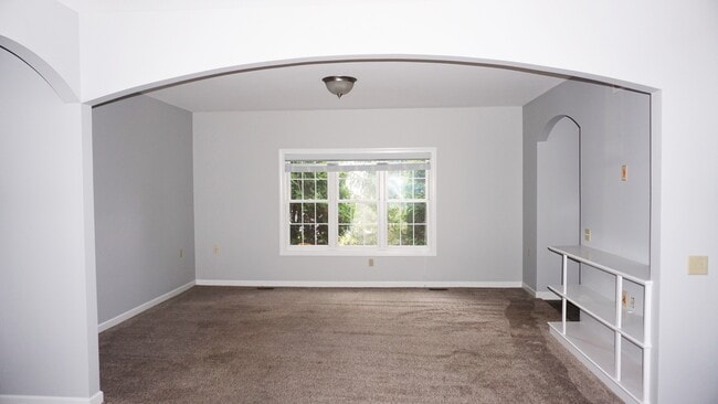 Building Photo - 1166 Cobblestone Dr