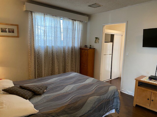 Foto del edificio - 15340 Hart St