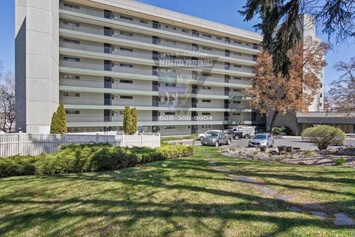 Primary Photo - Gorgeous 2 bed, 2 bath condo in prestigiou...