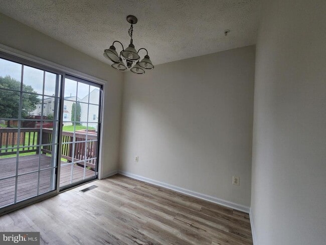 Building Photo - 3211 Halcyon Ct