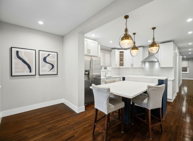 Foto del edificio - 2850 W Henderson St