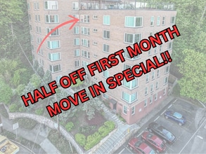 Building Photo - 1205 SW Cardinell Dr