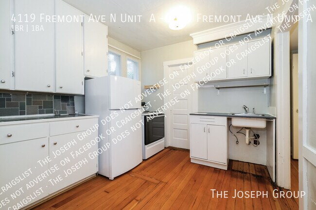 Foto del edificio - 4119 Fremont Ave N