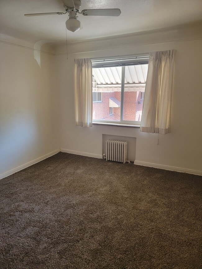 Building Photo - The Albion Apartments