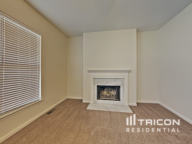 Building Photo - 2608 Peabody Ct