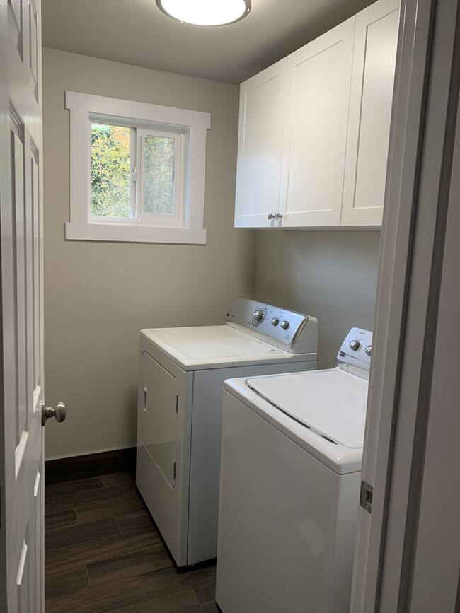 Laundry room - 4011 82nd Ave W